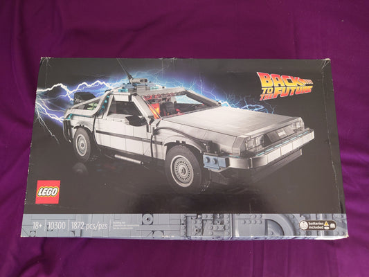 Back to the Future Delorian LEGO 10300