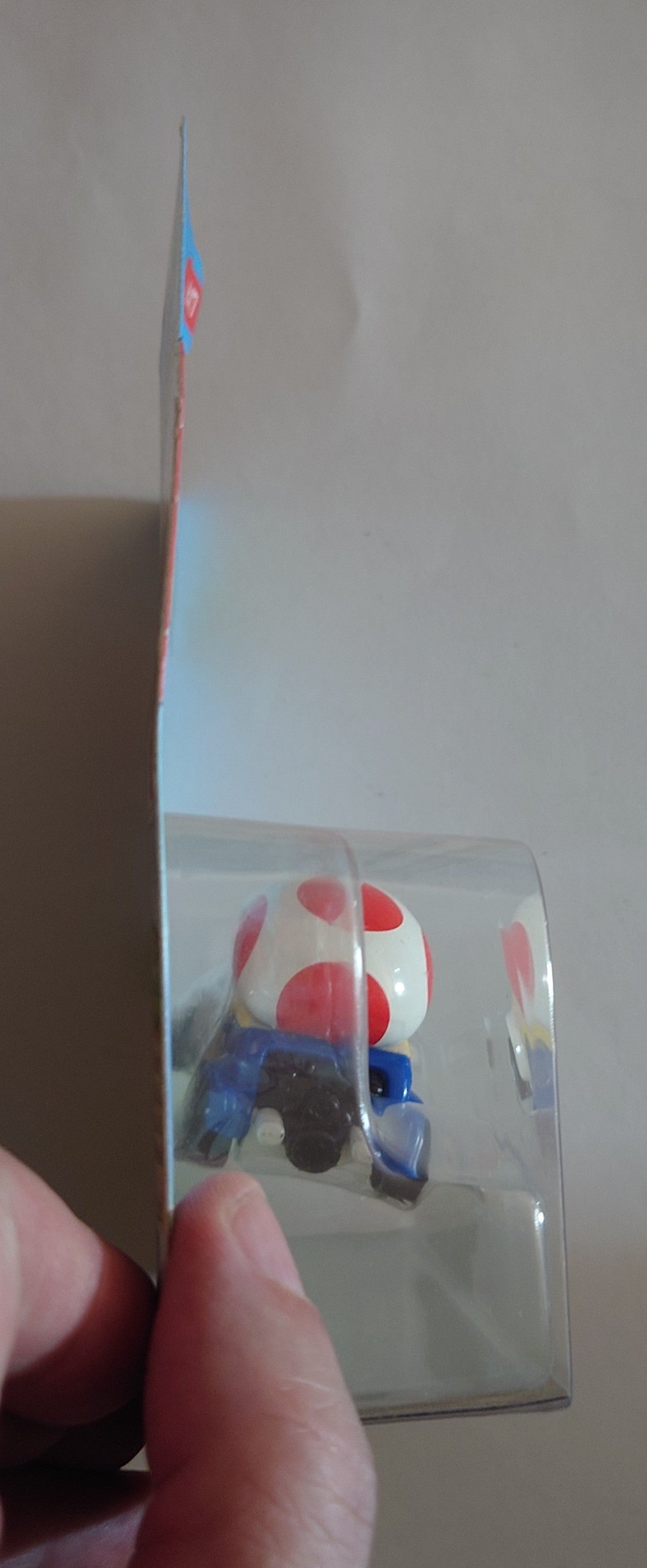 Toad Super Mario Collection 6 of 7 1:64 Hot Wheels
